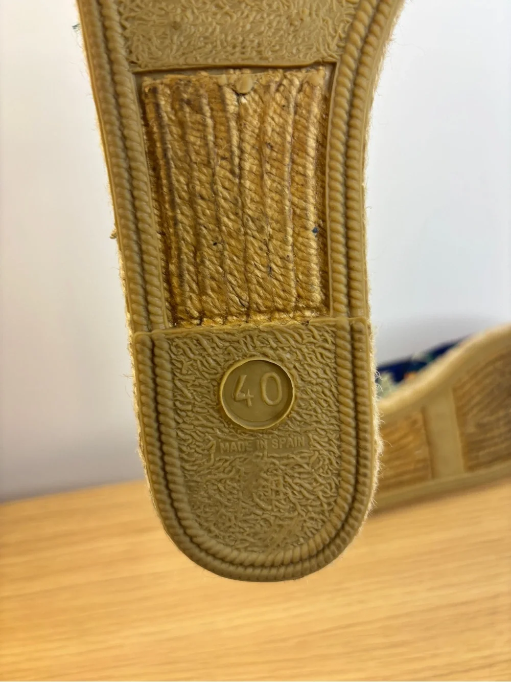 Fabiolas Floral Embroidered Flat Espadrilles Woman’s 40/US 9.5 Spain
